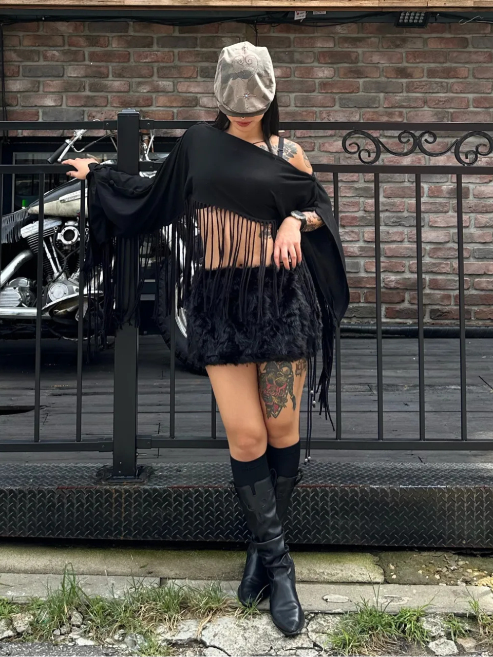 Versatile Fringe Cape Dusty White