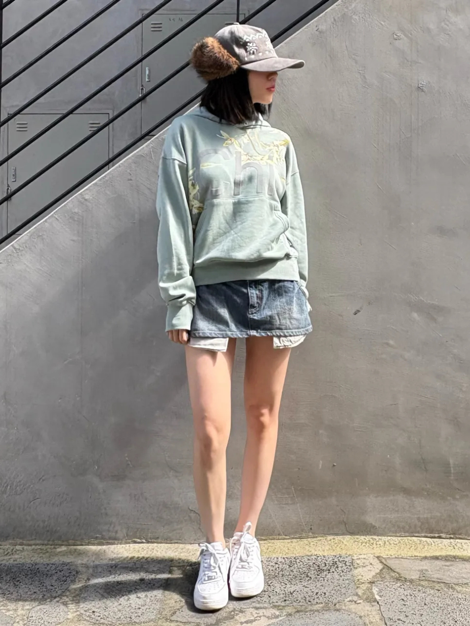 Chi Hoodie Deep Mint