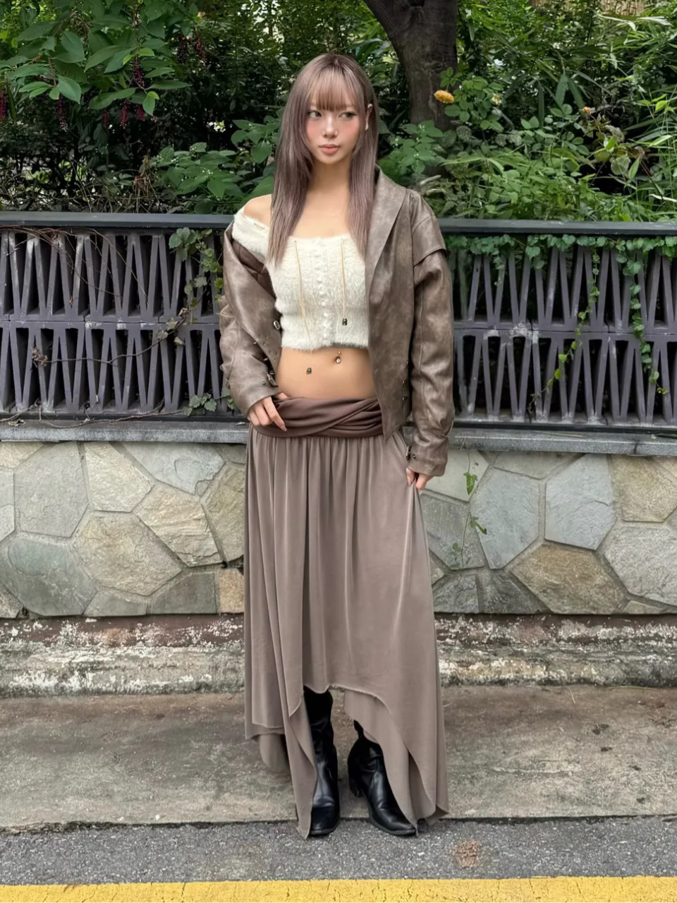 Draping Unbalance Skirt Ash Brown