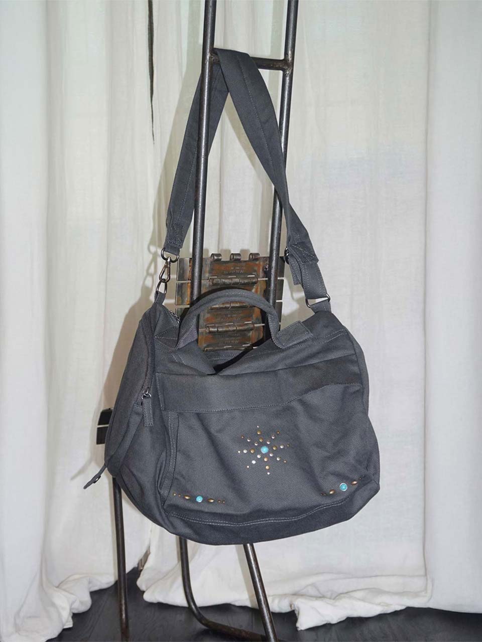Three-Way Stud Twill Bag Cool Gray