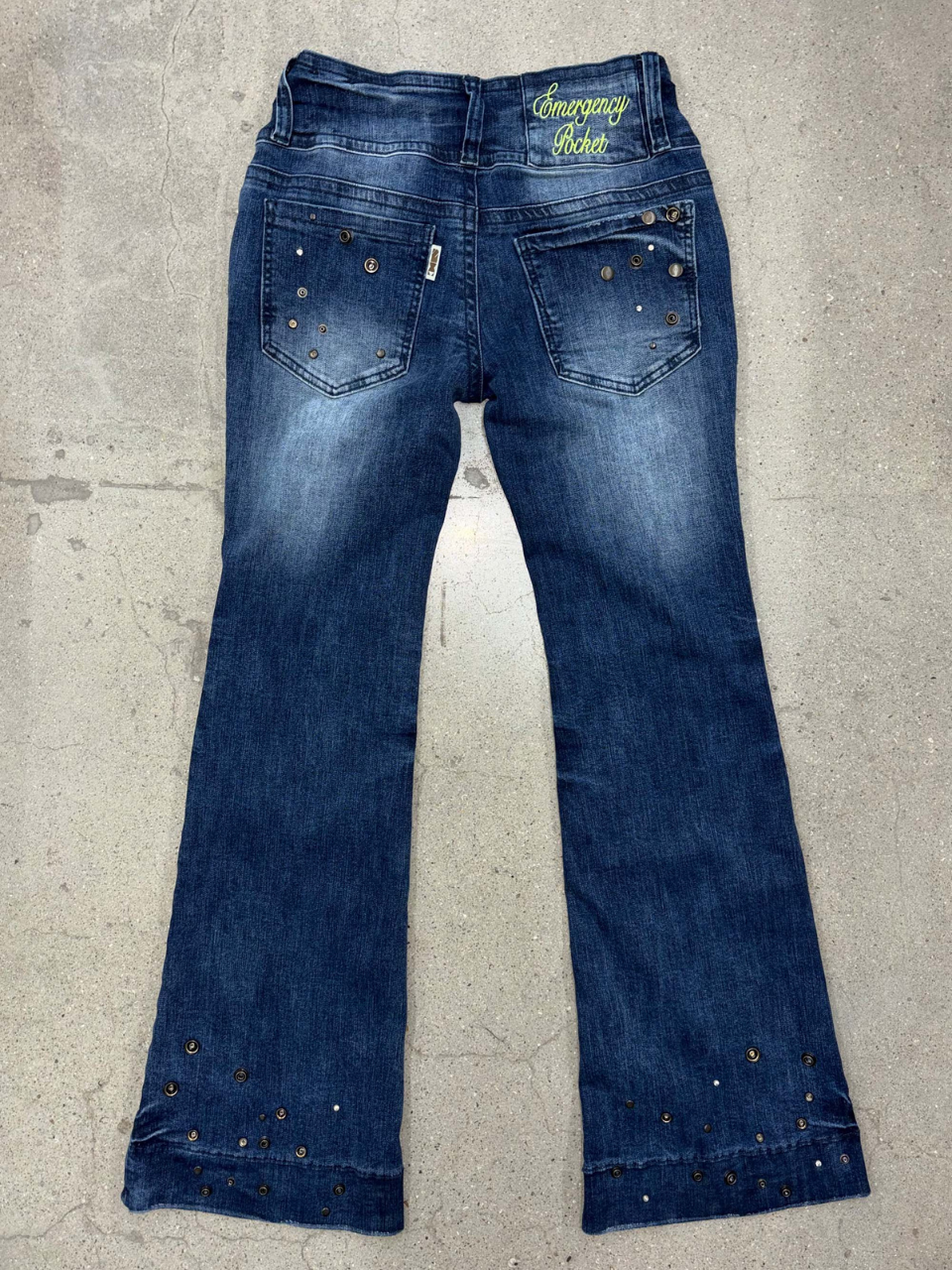 DIY Bootcut Denim Mid Blue – SCULPTOR JAPAN DIY Bootcut Denim Mid Blue – SCULPTOR JAPAN