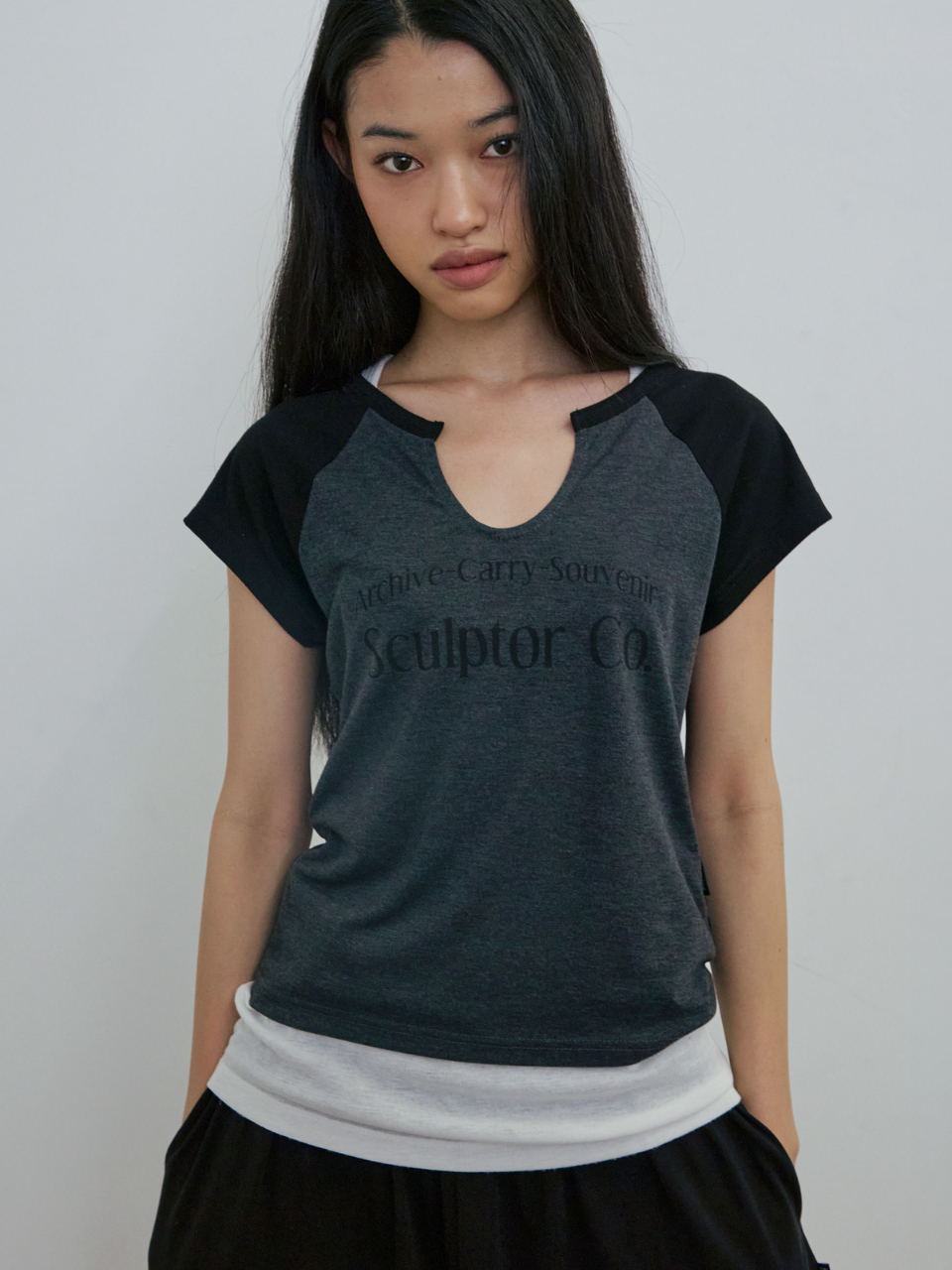Archive Raglan Tee Charcoal