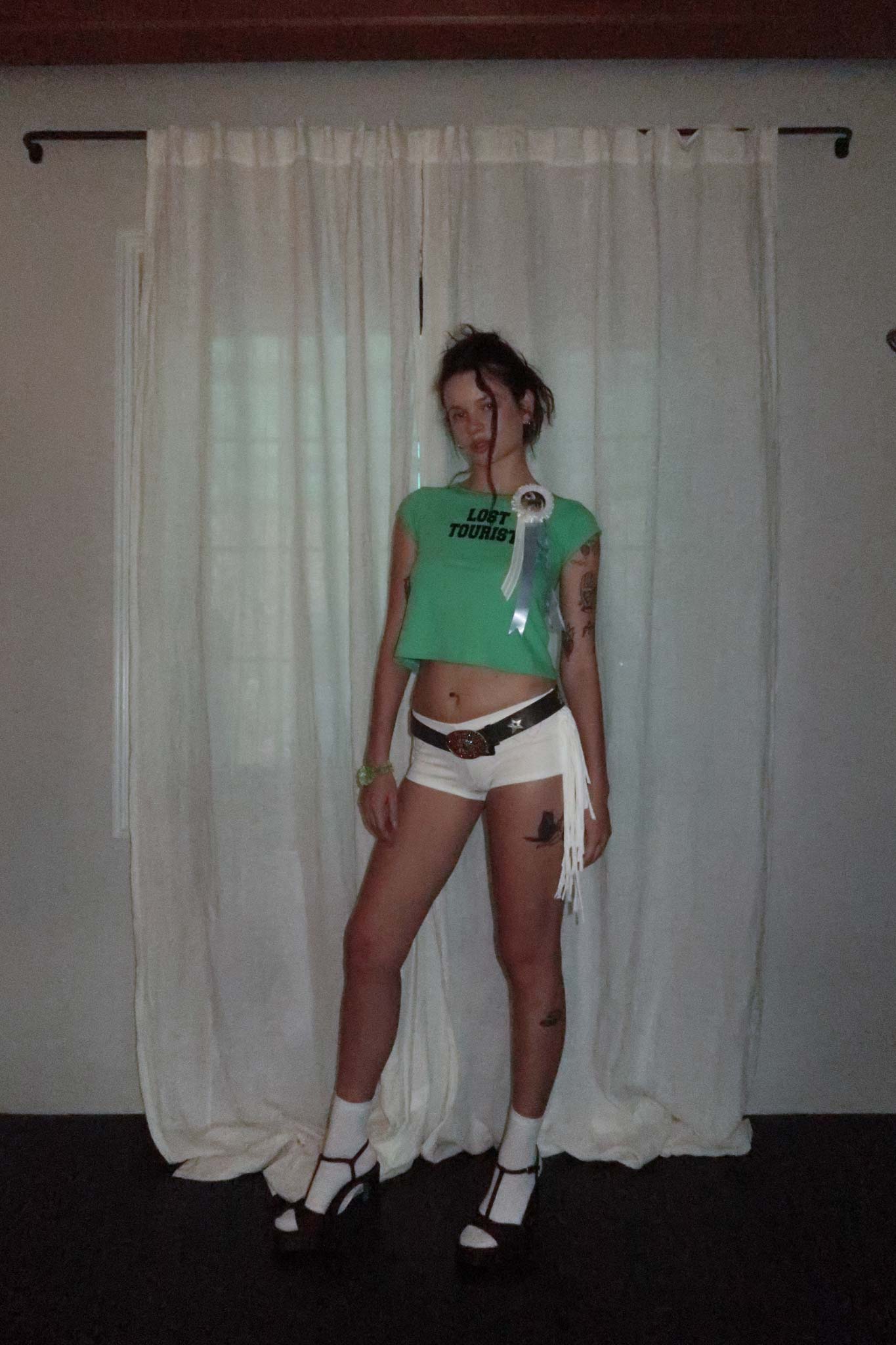 Lost Tourist Tee Neon Green – SCULPTOR JAPAN