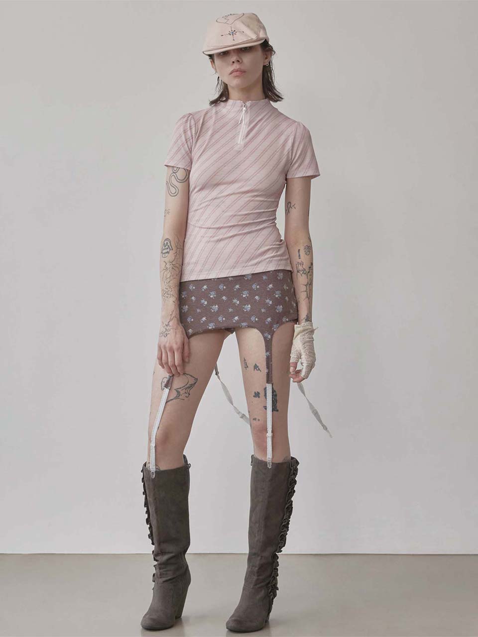 Cottage Garter Belt Skort Brown – SCULPTOR JAPAN
