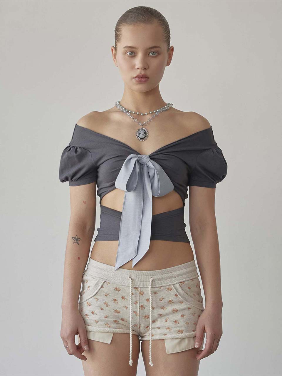 【SCULPTOR】プリンセス2wayティーチャコール Princess 2way Tee Charcoal – SCULPTOR JAPAN