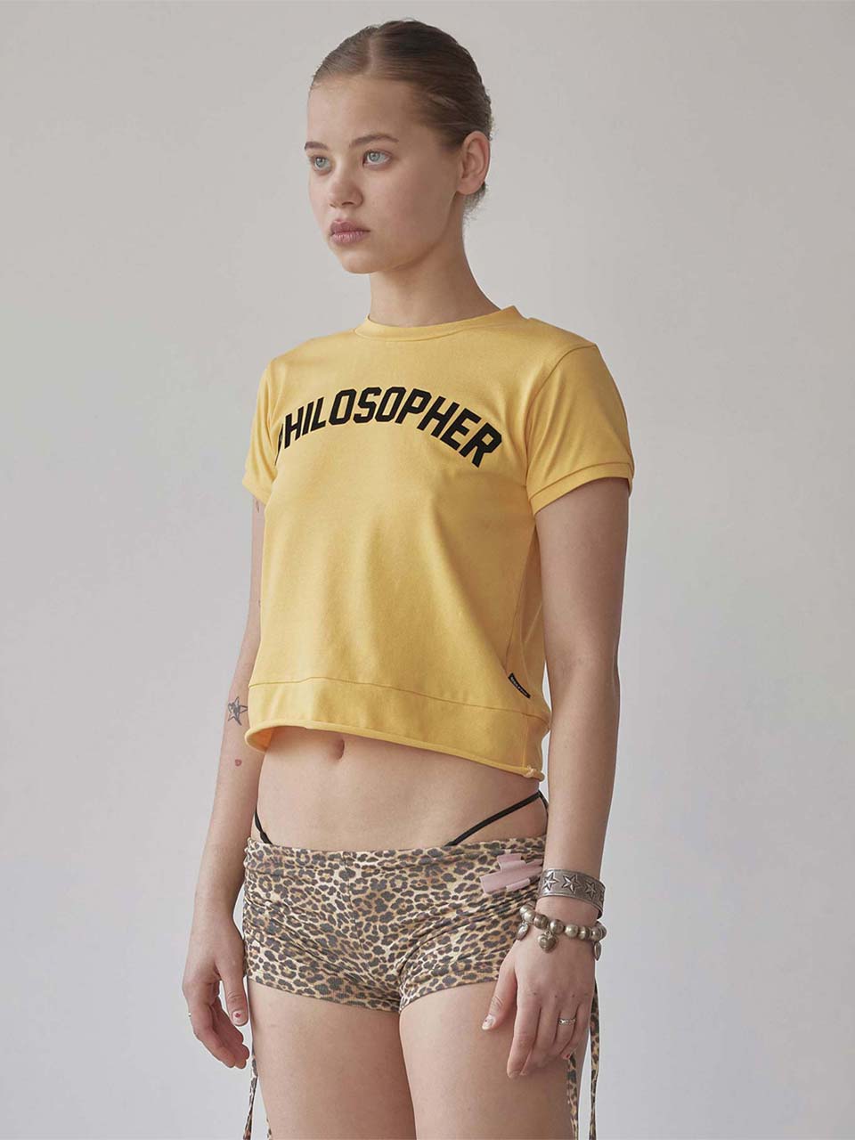 Philosopher Baby Tee Yellow – SCULPTOR JAPAN