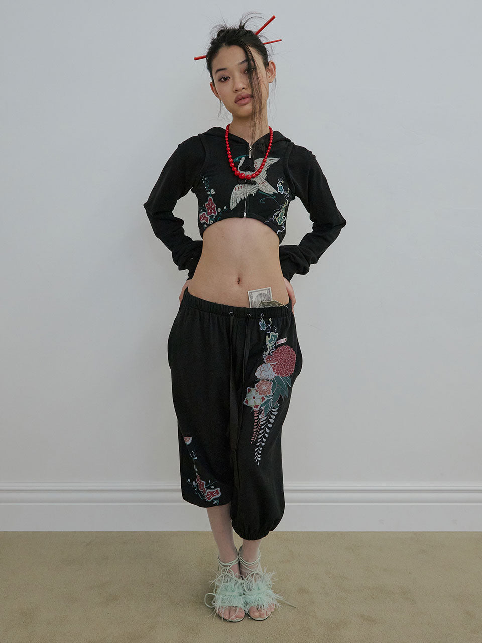 Zen Crop Hooded Zip-Up Black