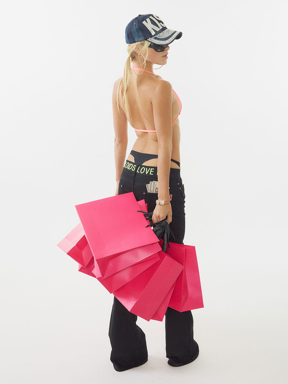 ALL BOTTOMS – SCULPTOR JAPAN