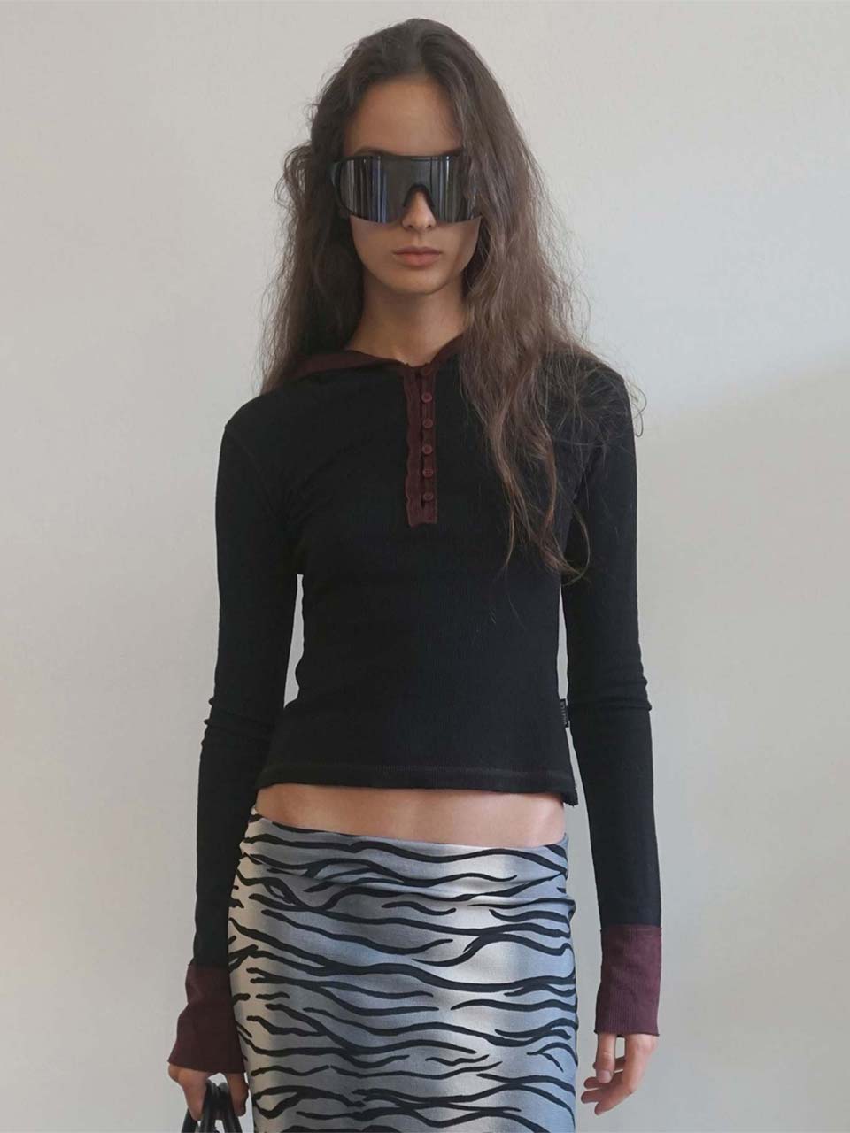 Heather Hoodie Tee Black