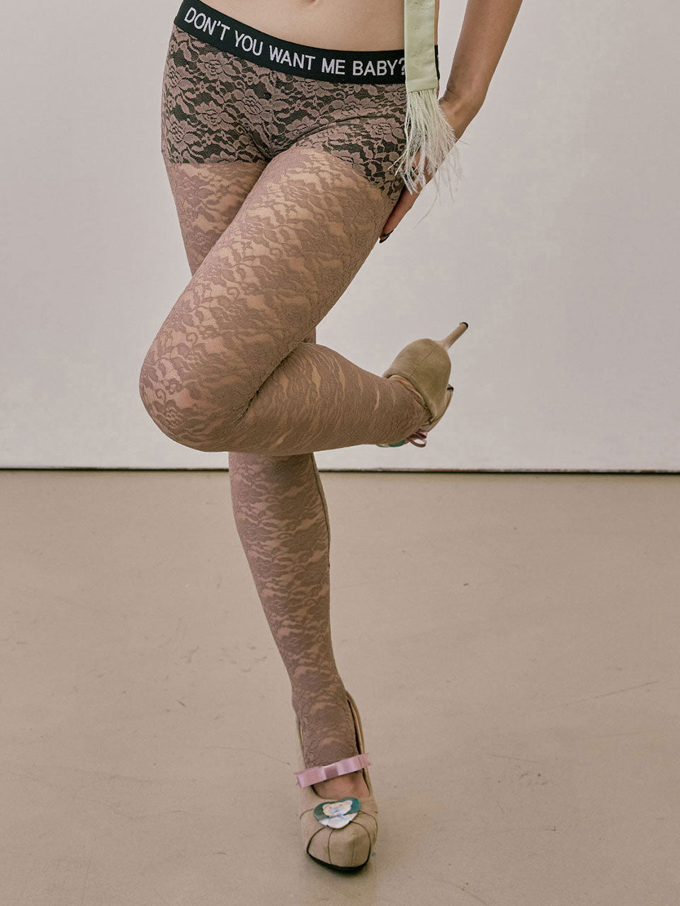 Cheeky Lace Leggings Mocha
