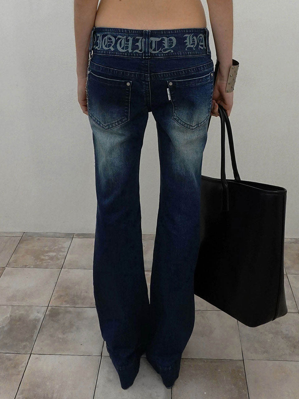Confession Chain Denim Mid Blue