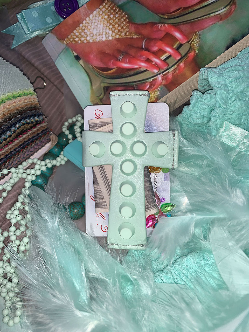 Cross Stud Strap Wallet Mint