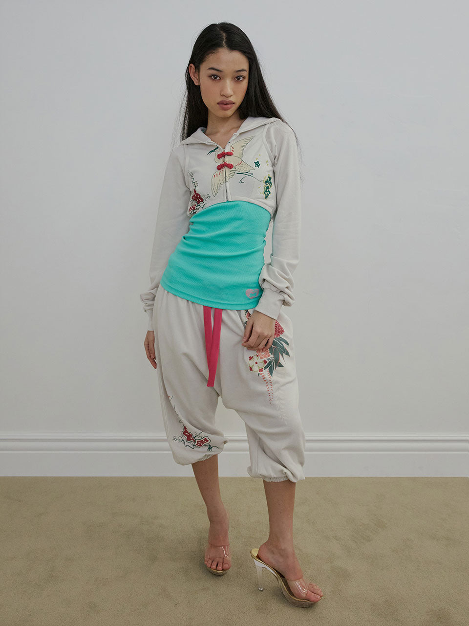 Zen Crop Hooded Zip-Up Dirty White