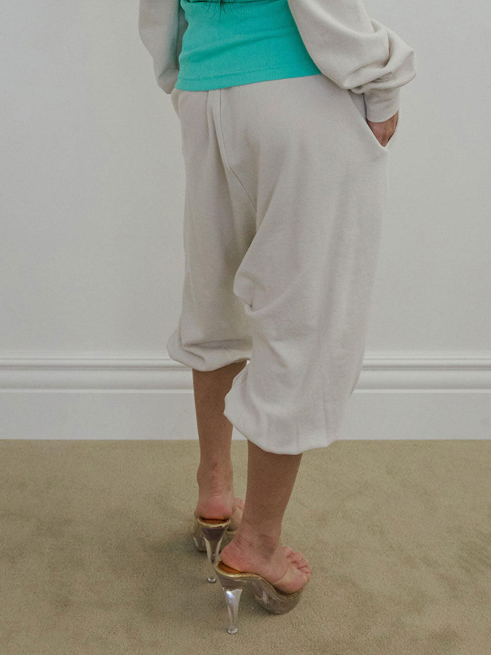 Zen Capri Jogger Pants Dirty White