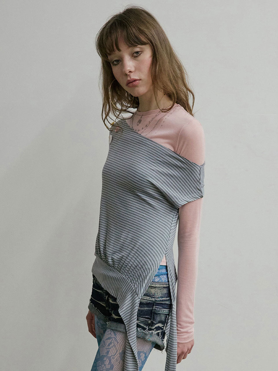 Off-Shoulder Button Tee Dusty Blue
