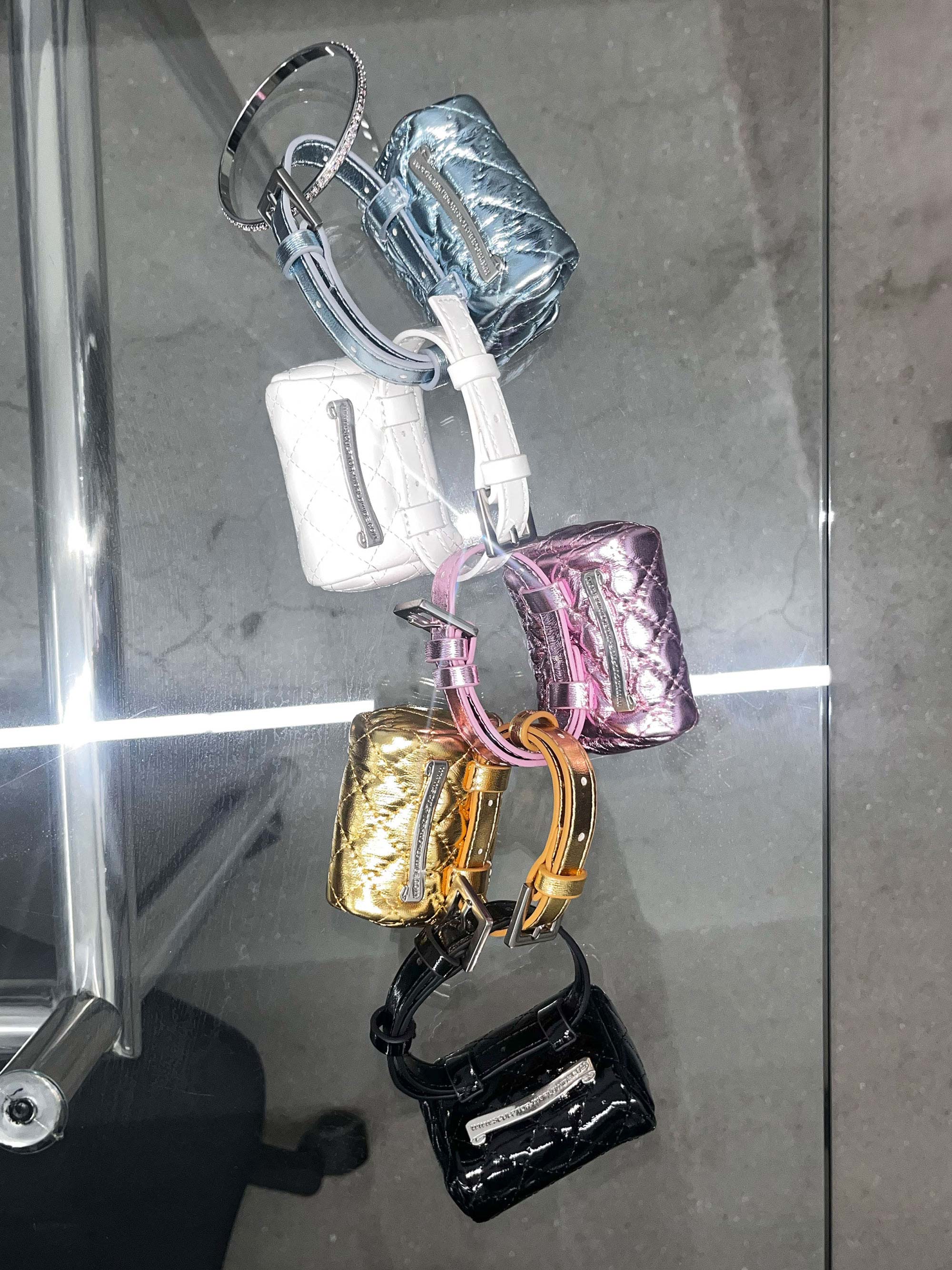 I Coin Purse Metallic Blue