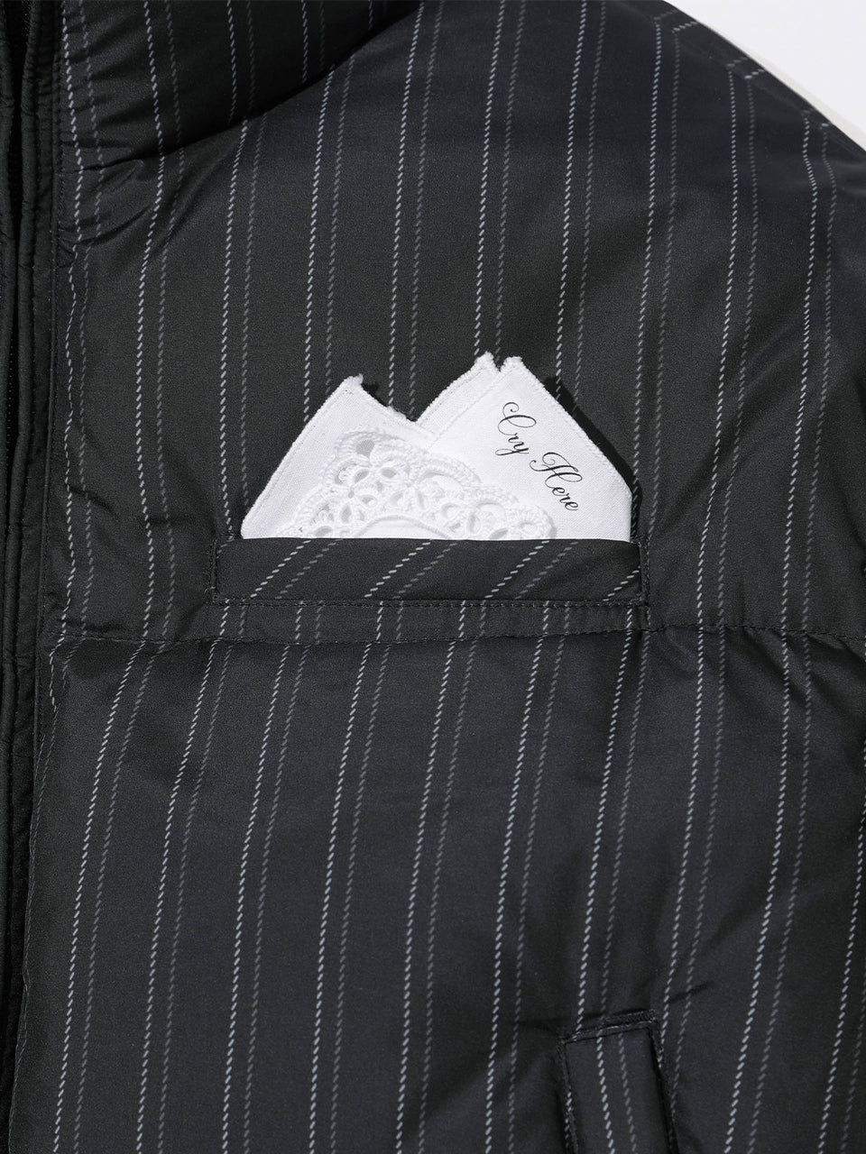 ★ 777 '福' LUCK BAG ★ (So Demure Cropped Puffer Down Faded Black)