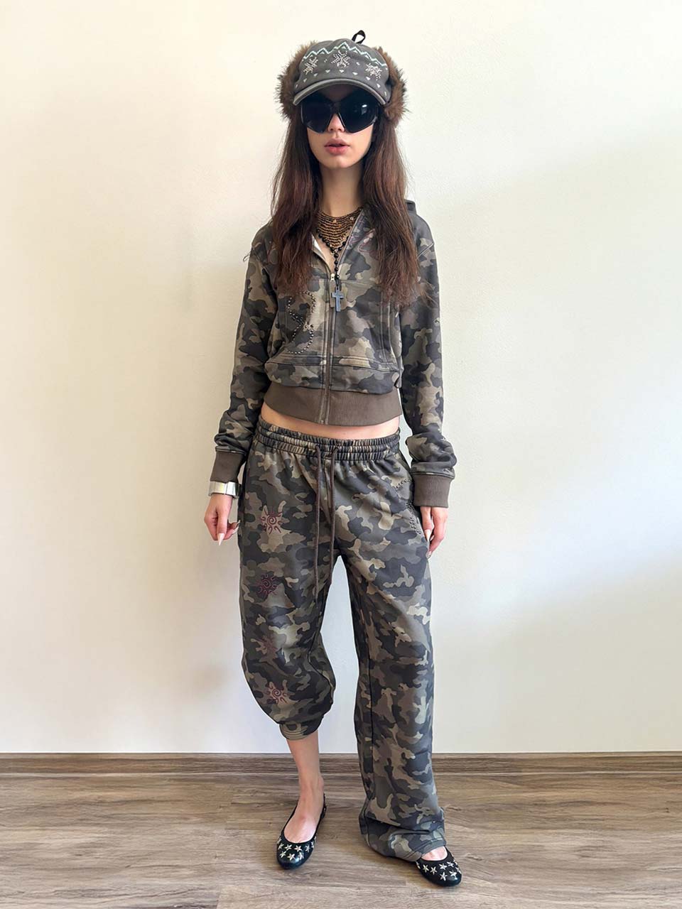Karma Sweatpants Forest Camo