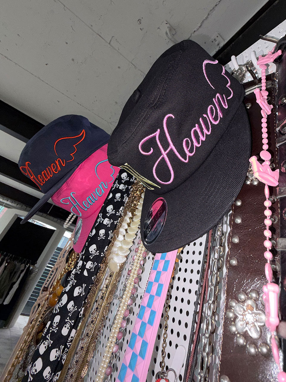 Heaven Pillbox Cap Black