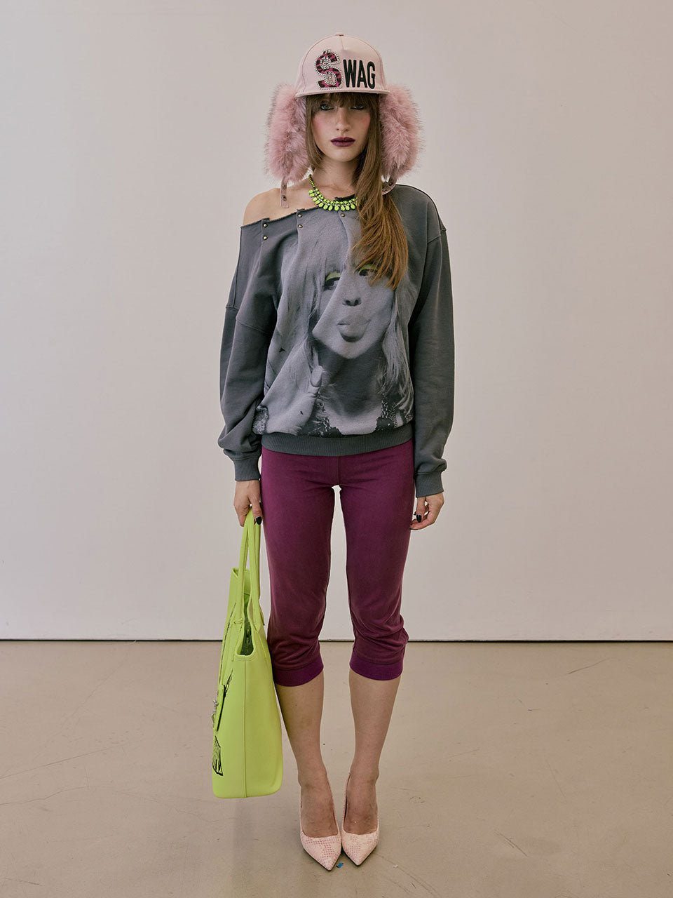 Love Pintuck Sweatshirt Charcoal