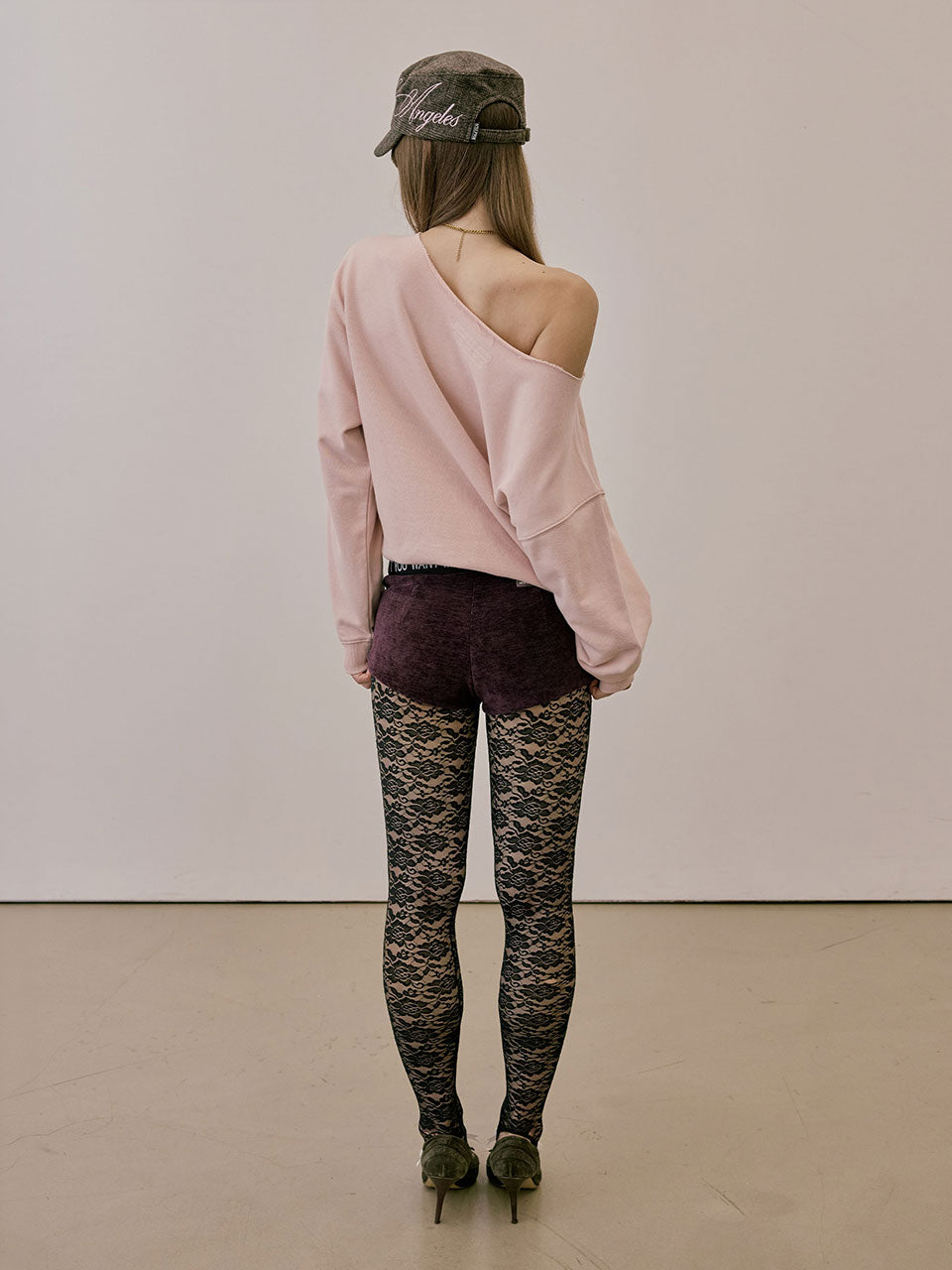 Love Pintuck Sweatshirt Pale Pink