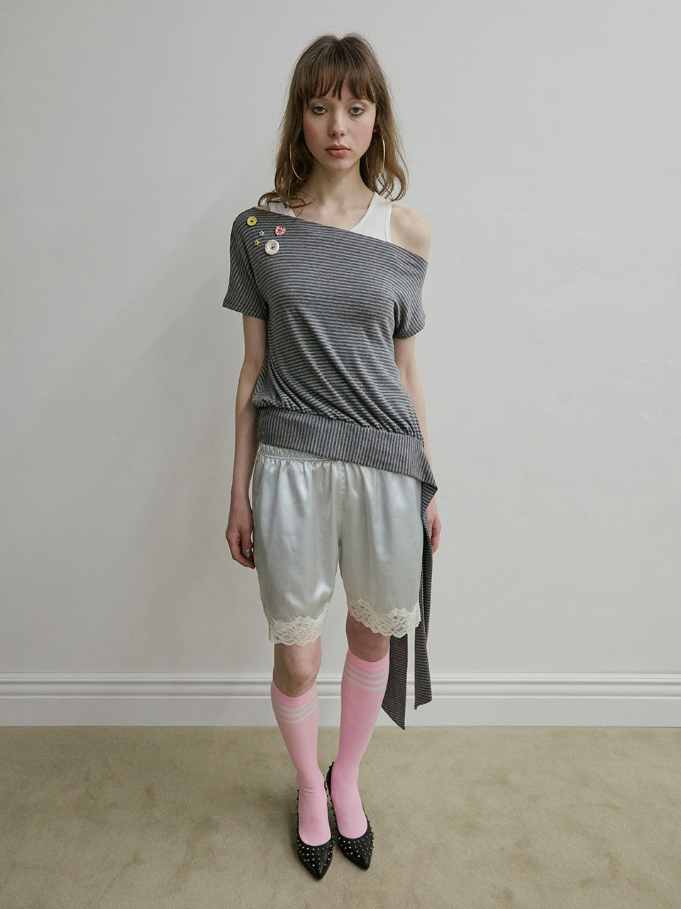 Off-Shoulder Button Tee Melange Gray