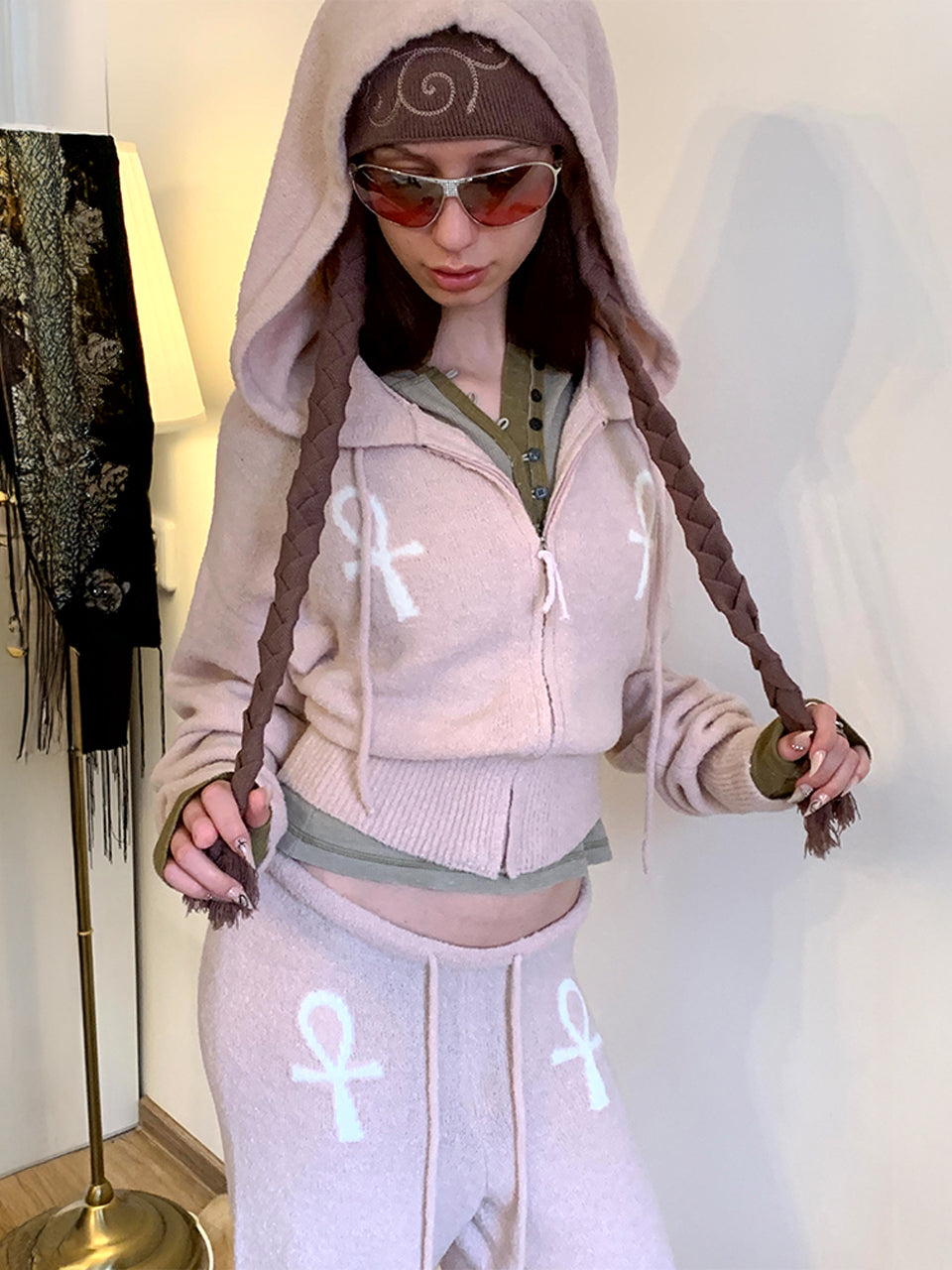 Ankh Boucle Knit Cardigan Pink