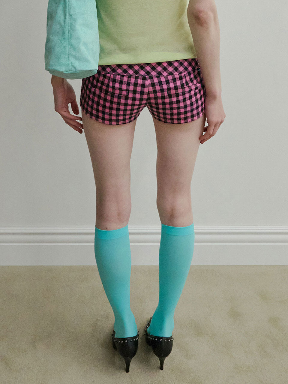 【S/Mのみ5月中旬お届け予定】New Emo Gingham Micro Shorts Pink