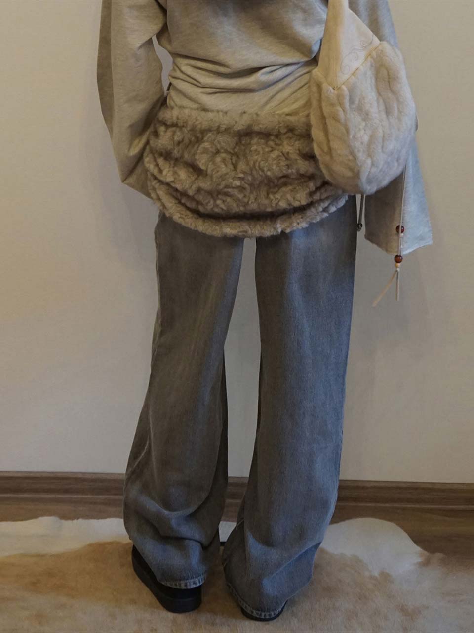 Versatile Fur Warm Gray