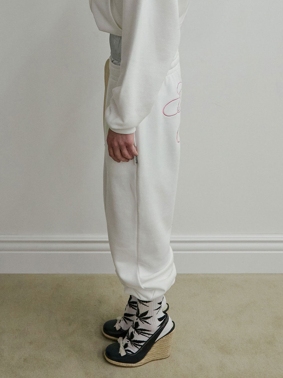 Glow In The Dark Sweatpants White