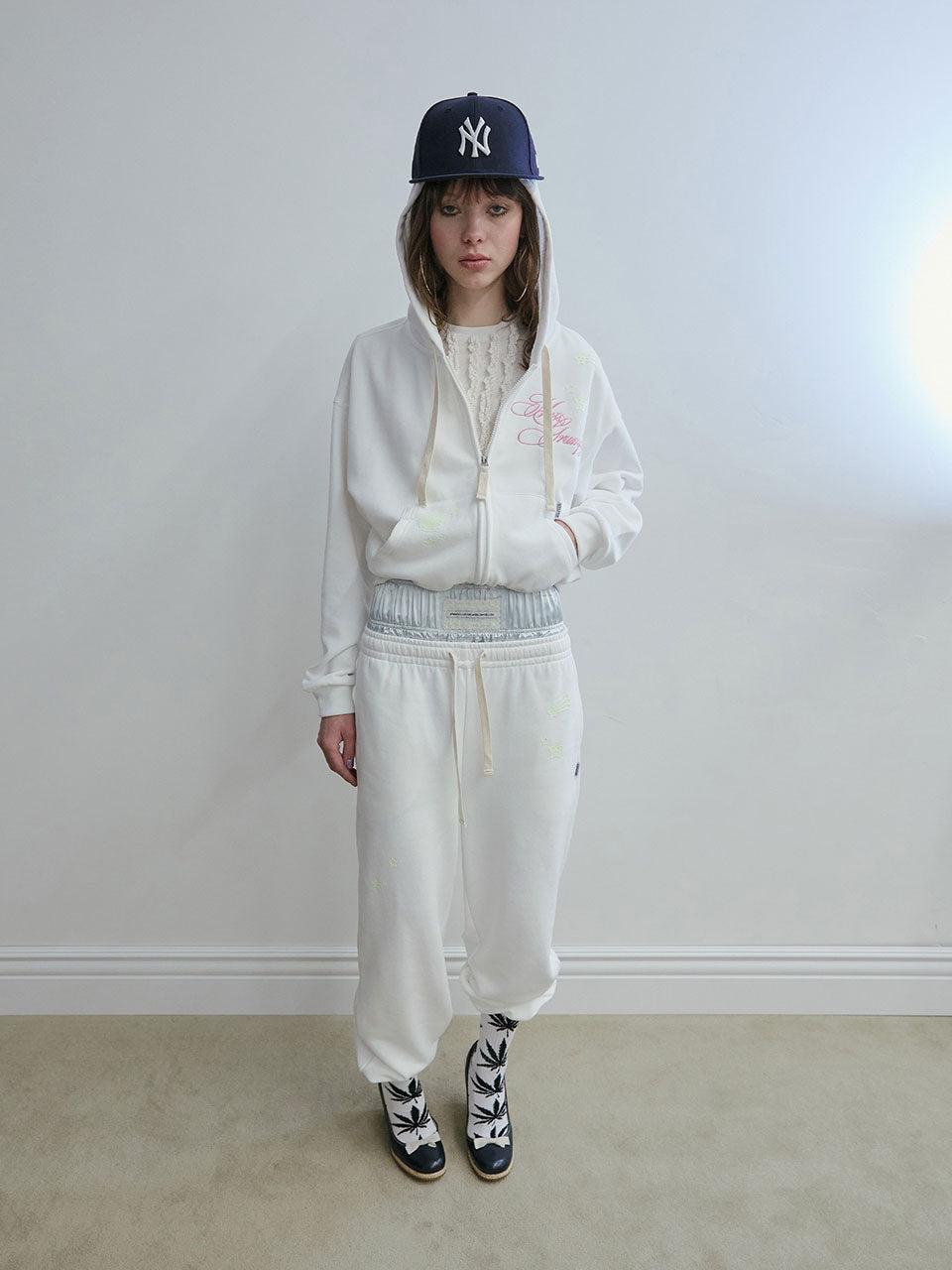 Glow In The Dark Zip-Up Hoodie White